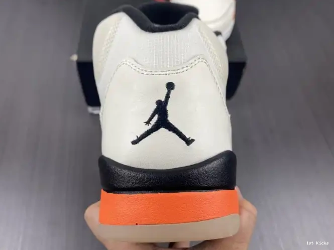 1st Kicks Shoes Jordan DC1060-100 5 Retro Orange Total 0506